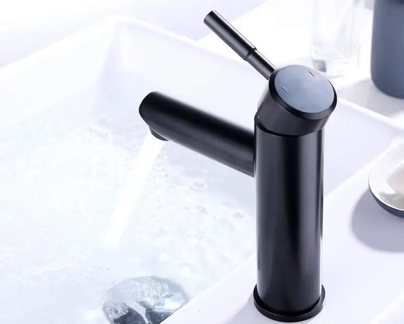 hudor-c-phise-mitigeur-lavabo-noir-mat-laiton-cold-start image 3
