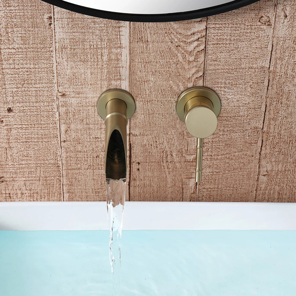 hudor-scamandre-robinet-lavabo-mural-dor-bross-cascade image 3