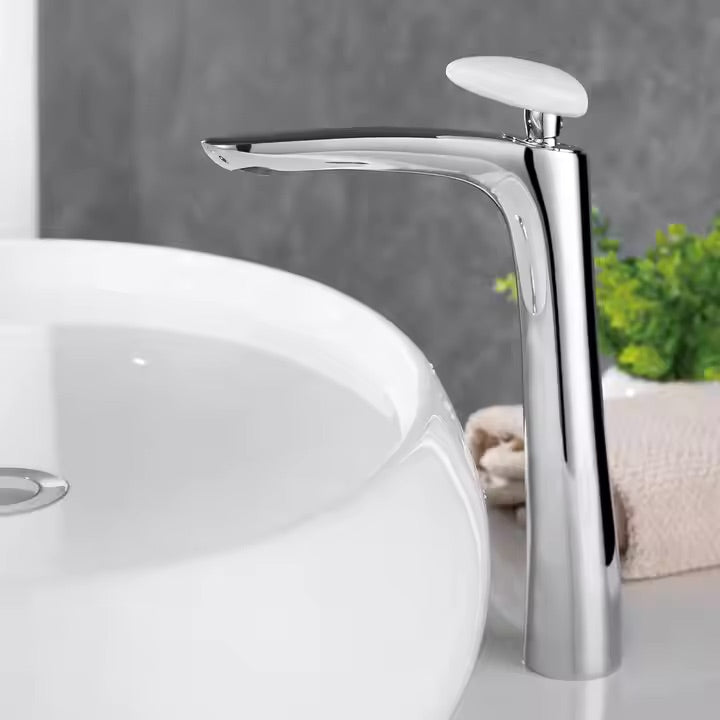 hudor-erymanthe-003-robinet-lavabo-sur-lev-blanc-chrom image 2
