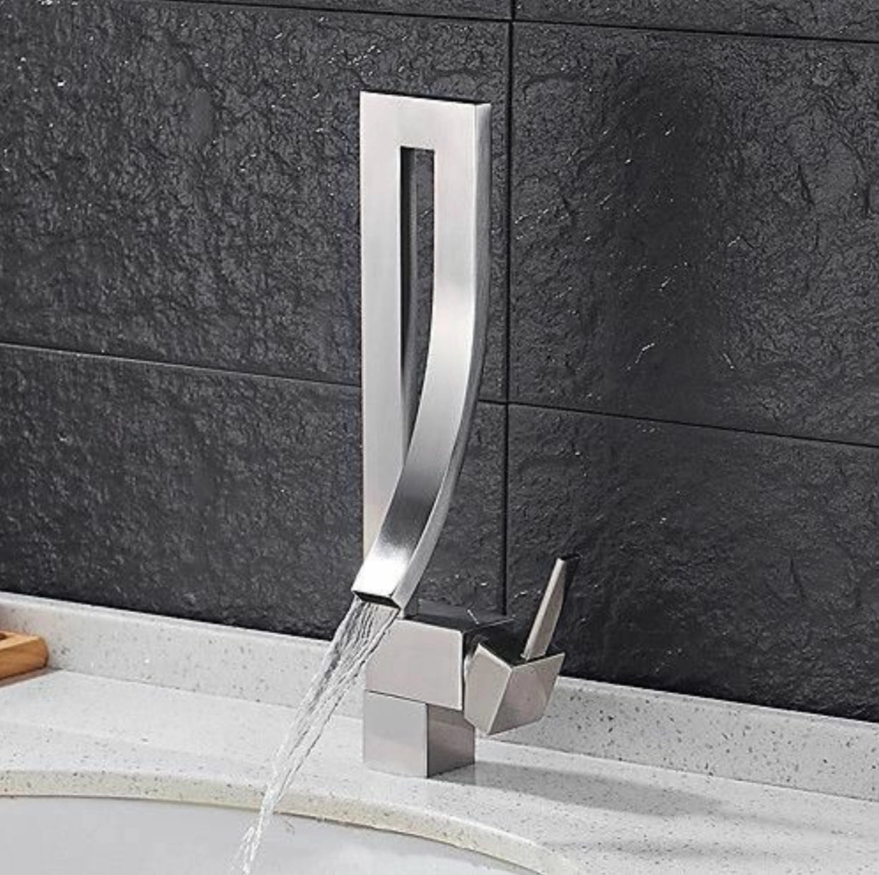 hudor-enip-e-005-robinet-lavabo-chrom-bec-cascade image 3