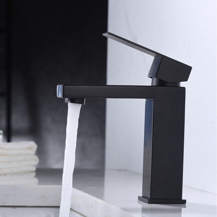 hudor-alph-e-001-mitigeur-lavabo-noir-mat-laiton image 3