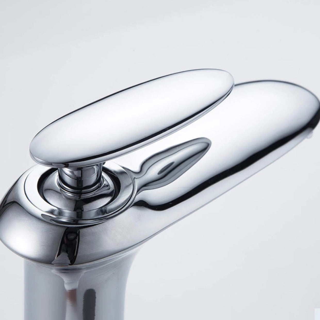 hudor-rymanthe-robinet-lavabo-sur-lev-chrom-laiton image 5