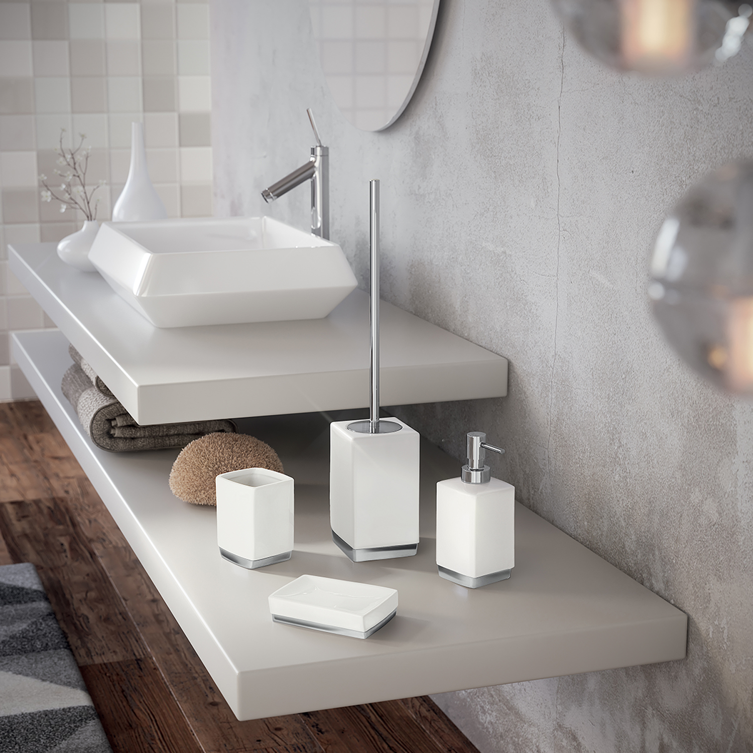 gedy-lucy-porte-brosse-wc-blanc-poser image 3