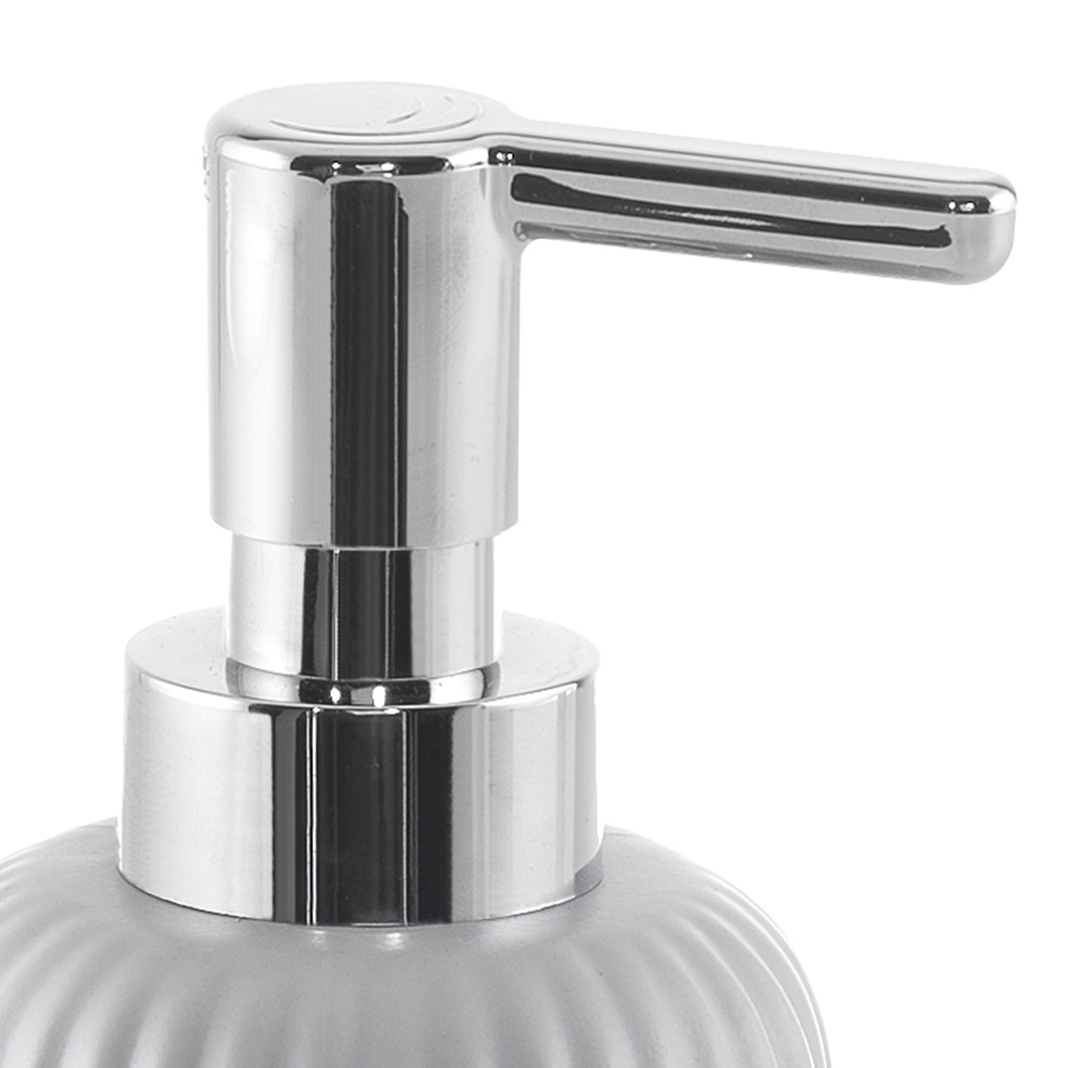 gedy-marika-distributeur-de-savon-gris-poser image 6