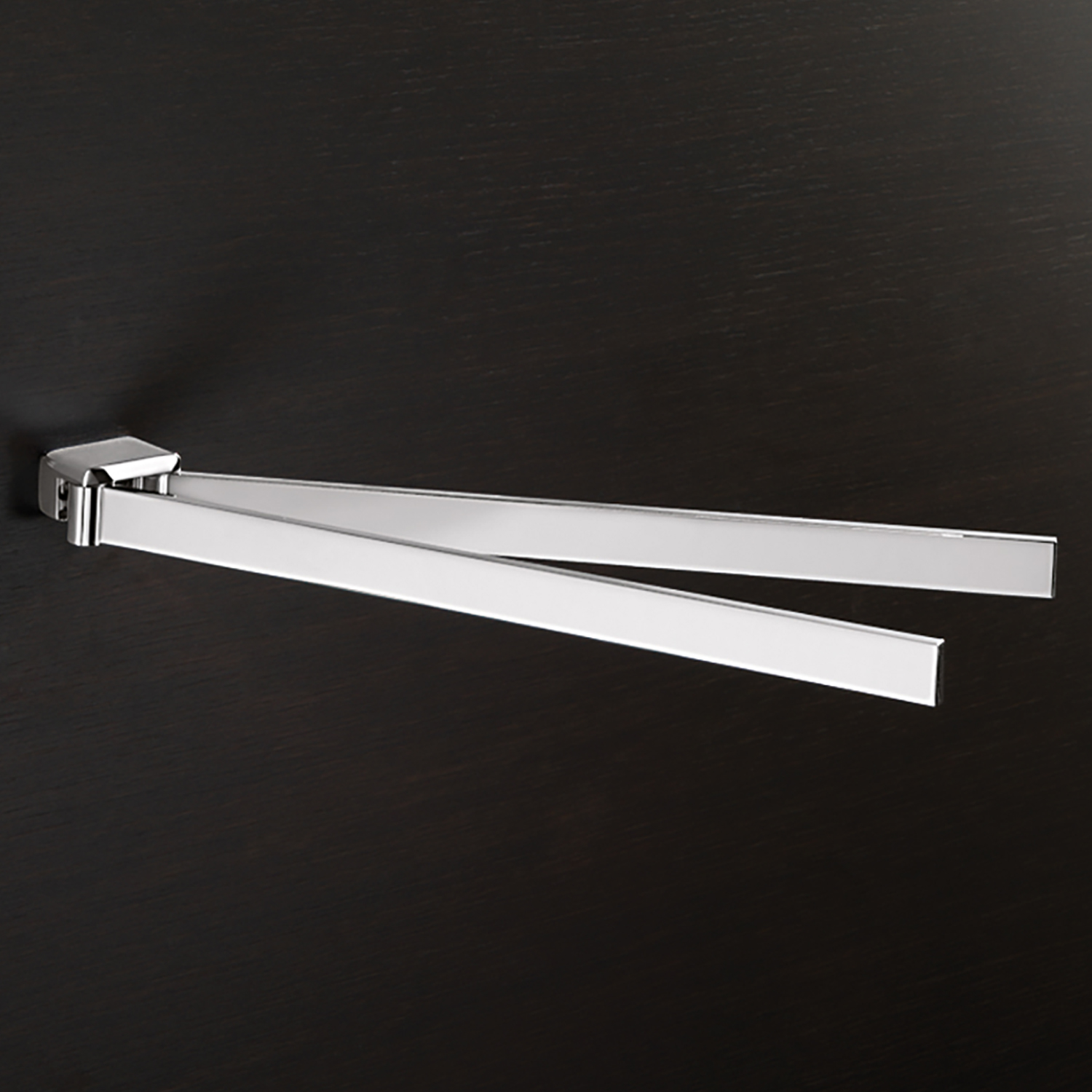 gedy-lounge-porte-serviette-r-glable-chrome image 6