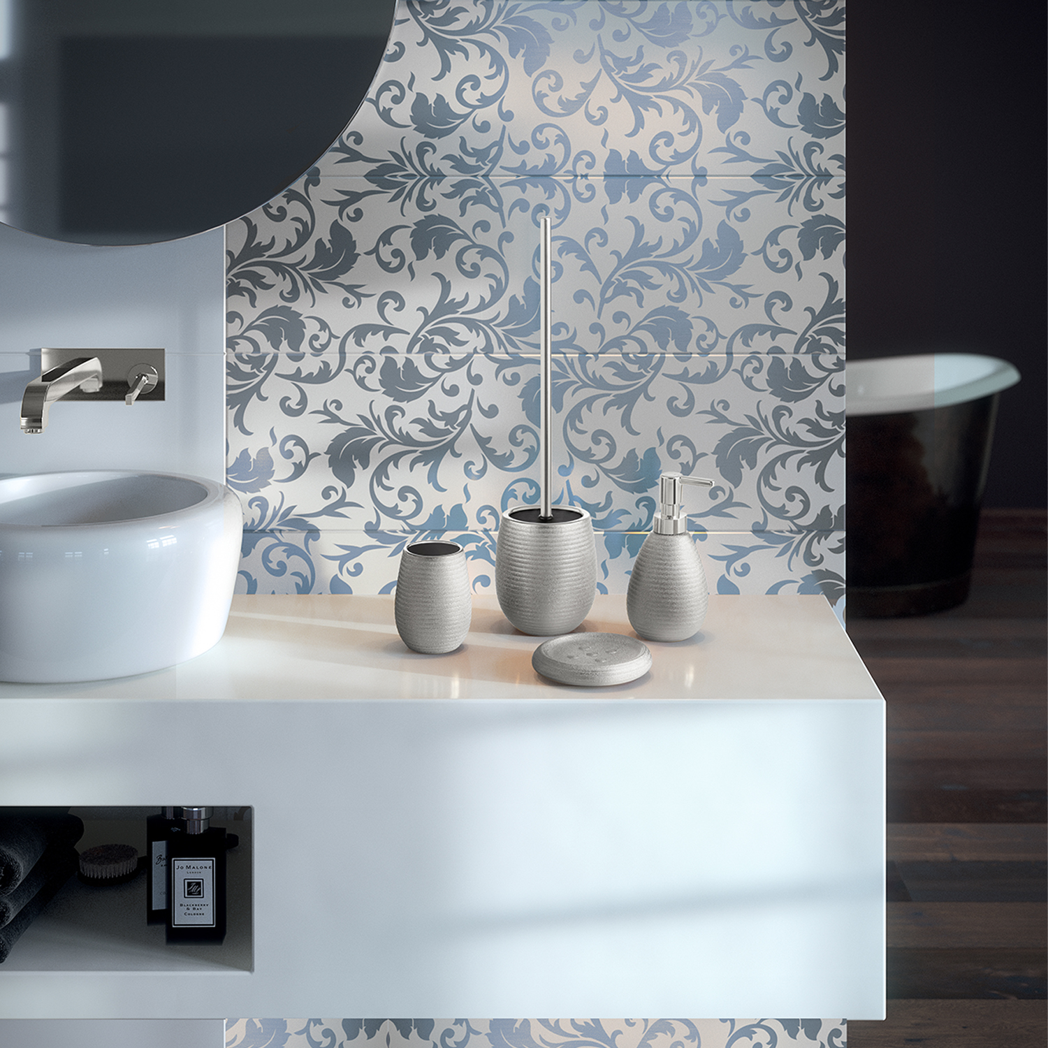 gedy-astrid-porte-brosse-wc-argent-poser image 3