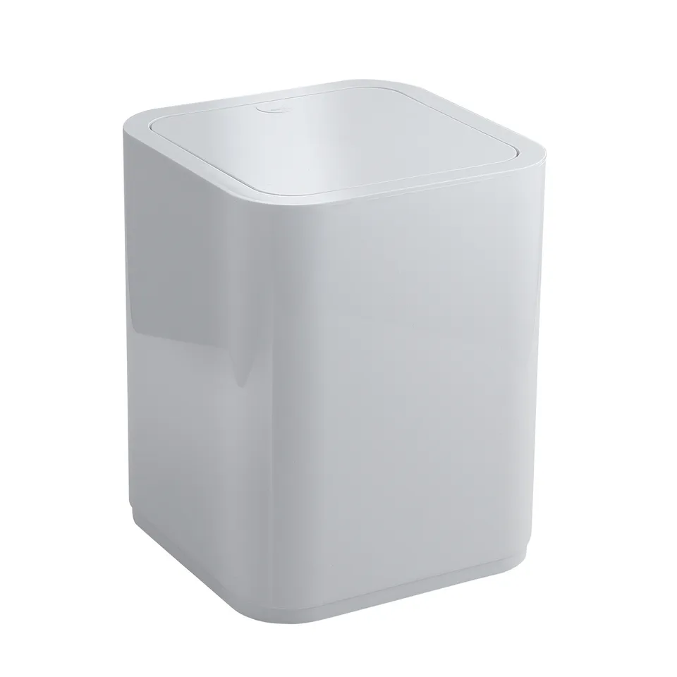 gedy-seventy-poubelle-8-l-blanche-poser image 1