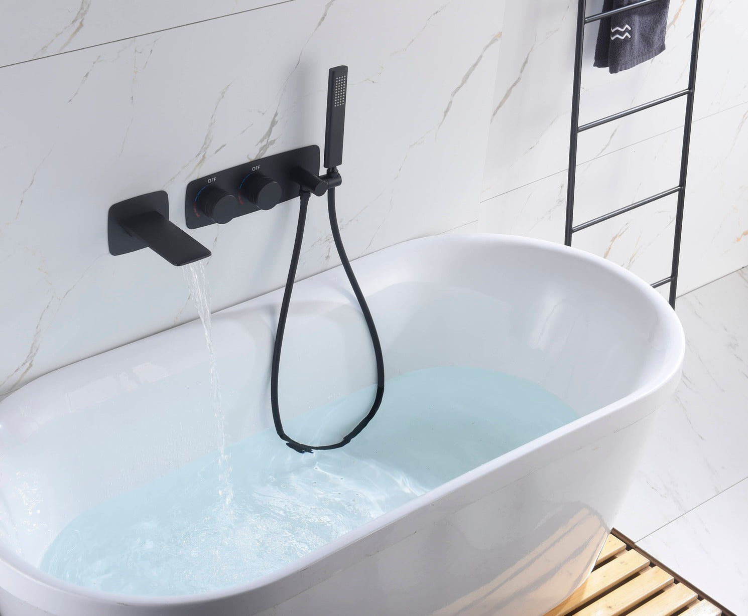 hudor-pernesse-088-robinet-baignoire-mural-gun-black image 2