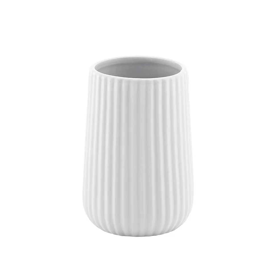 gedy-marika-porte-brosse-dents-blanc-poser image 1