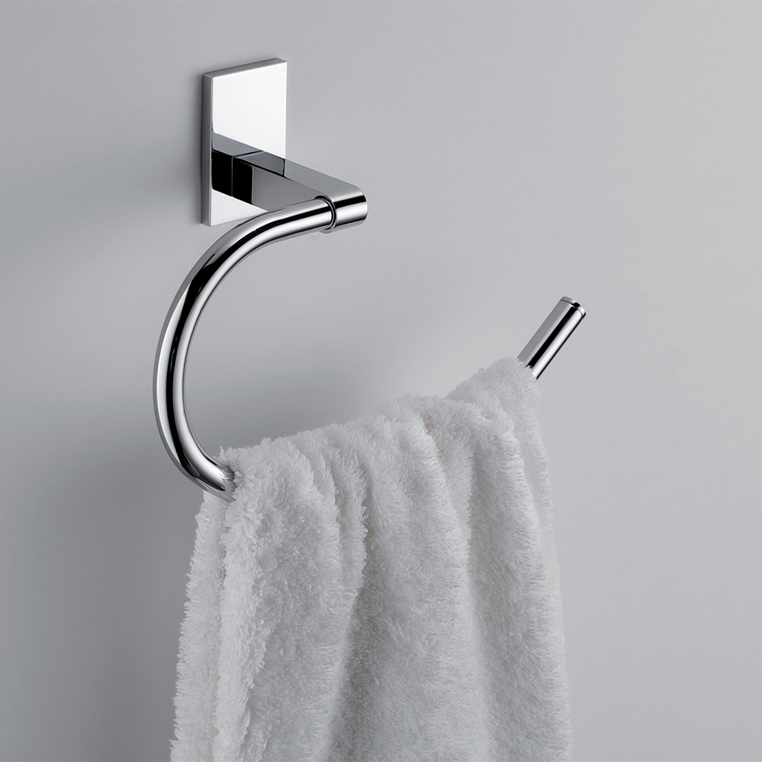 gedy-maine-anneau-porte-serviette-chrome image 3