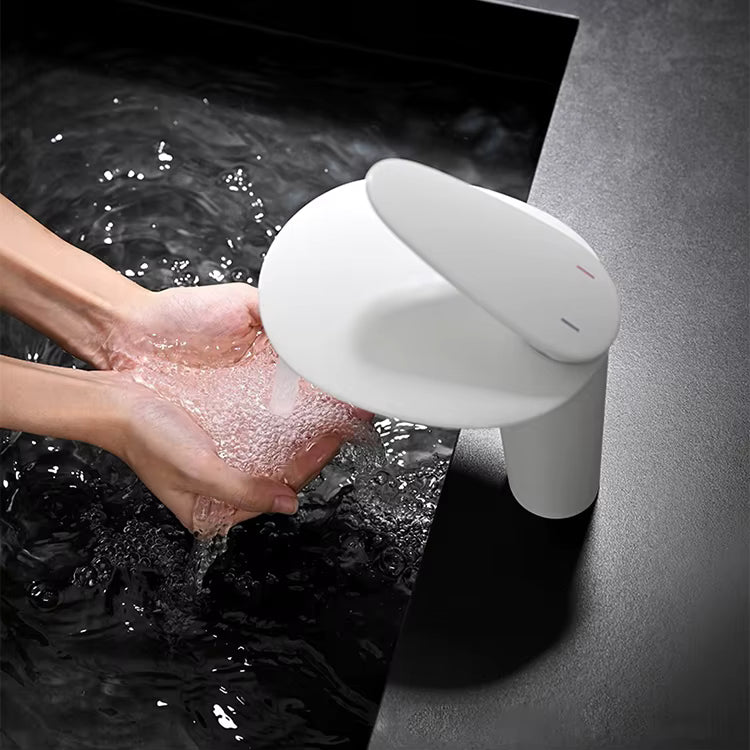 hudor-argolide-9003-robinet-lavabo-blanc-mat-laiton image 5